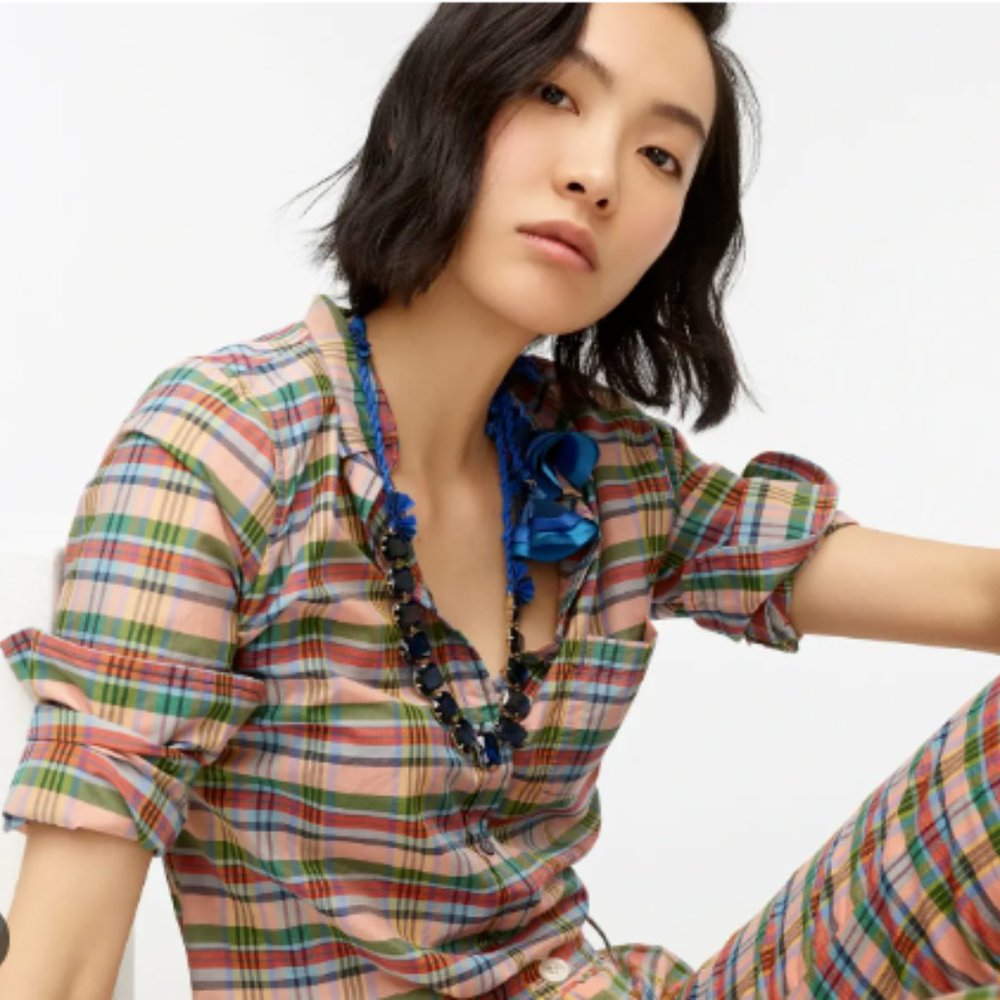 J Crew AJ445 NWT XS Classic Popover‎ Top Colorful Mountain Plaid Silky Cotton